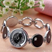 женские кварцевые часы-браслет Fashion Kristall